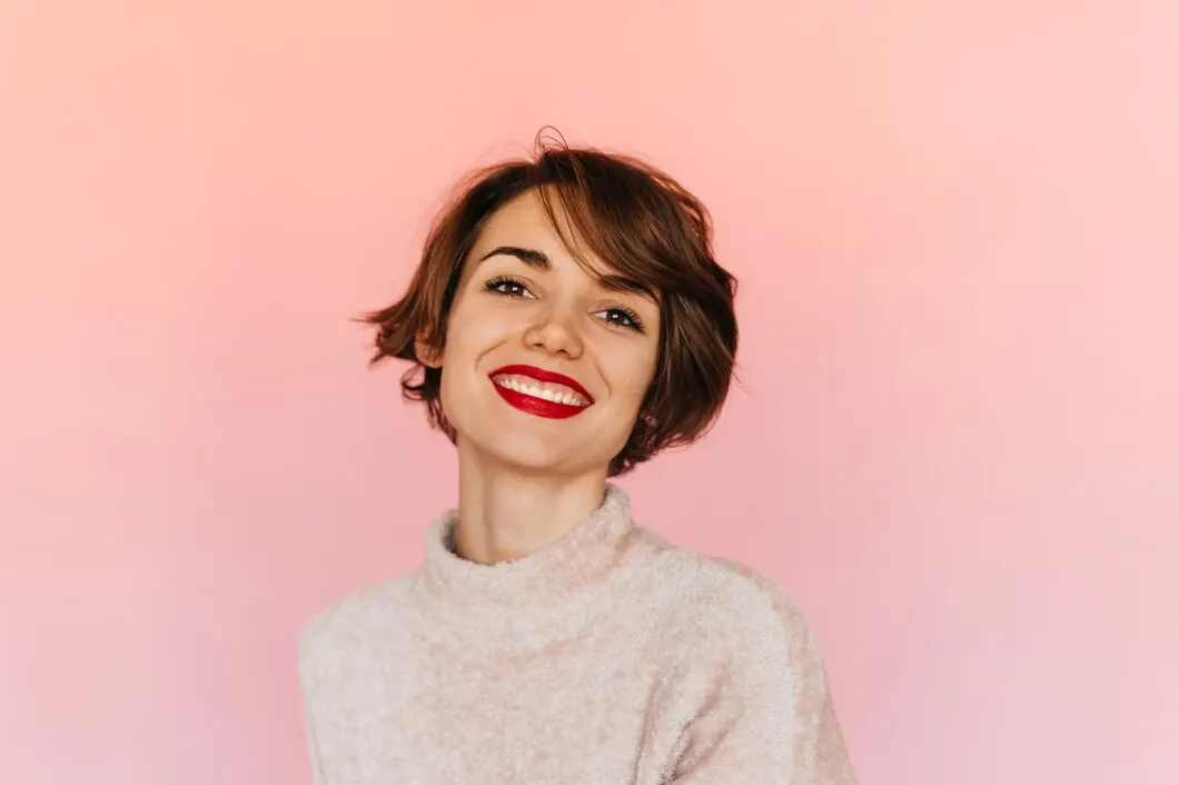 Tips Rambut Tetap Segar & Harum Meski Seharian di Luar Ruangan