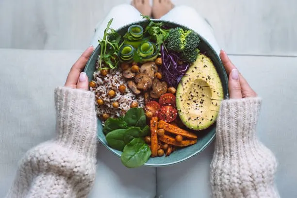 Diet untuk Rambut Sehat: Makanan yang Harus Dikonsumsi dan Dihindari