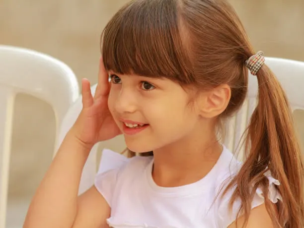 Little girl is paying attention