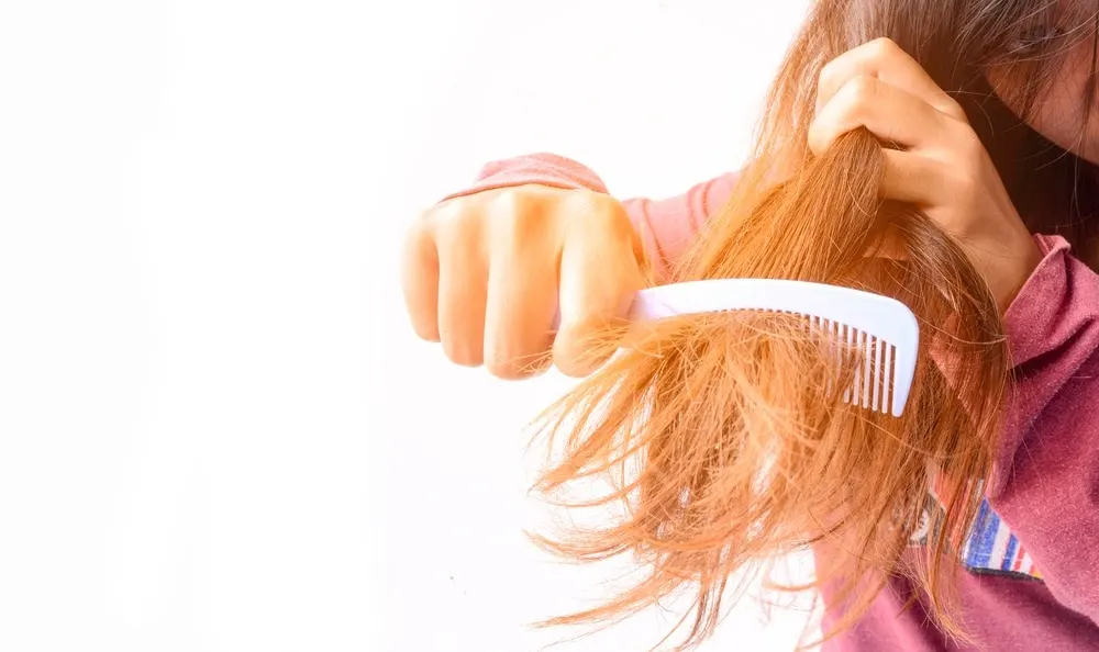 Tips Atasi Rambut Kusut
