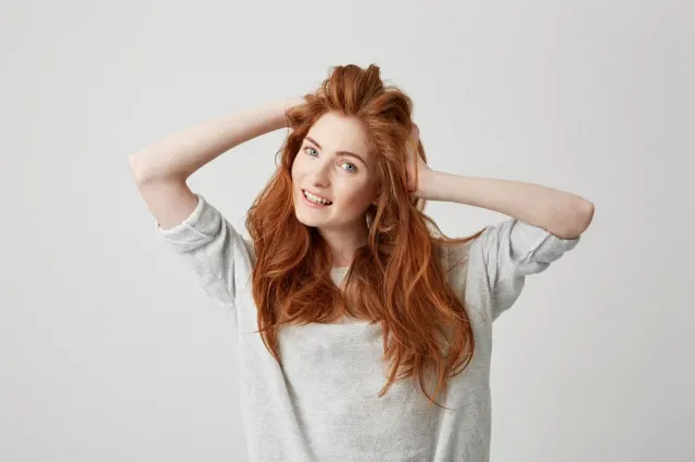 Rambut Berwarna & Ketombe? Ini Tips Jaga Kesehatan Kulit Kepala!