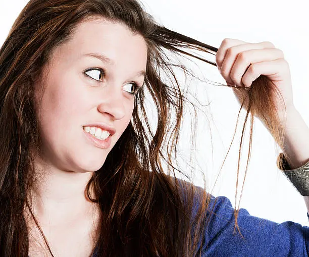 Rambut Kurang Bervolume? Ini Penyebab dan Solusi Terbaiknya!