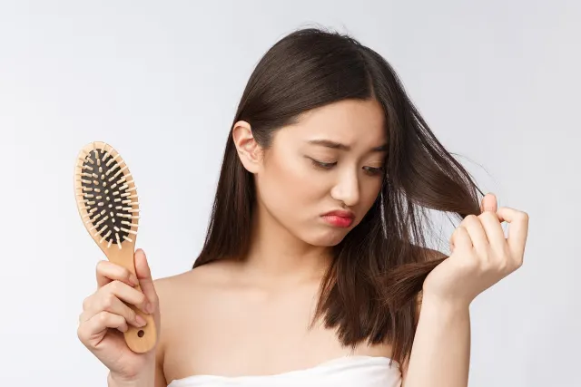Rambut Patah vs. Rambut Rontok: Cara Membedakan dan Mengatasi