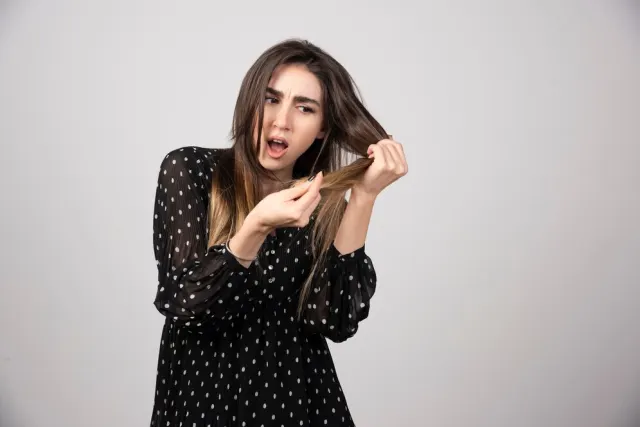 Masalah Rambut yang Paling Umum dan Penyebabnya